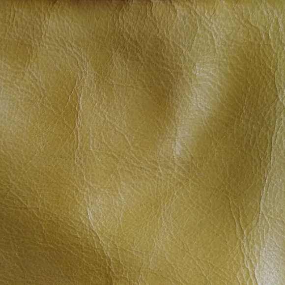 Valentina yellow and tan leather crossbody bag. - Picture 13 of 16